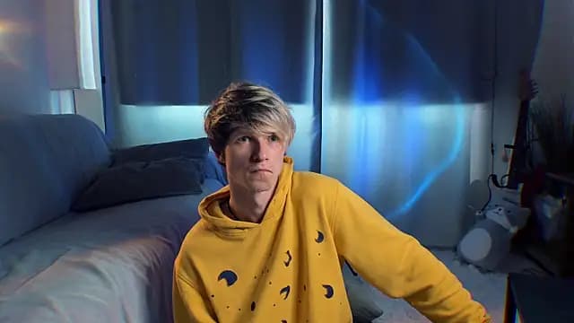 Breston_Sweet live cam