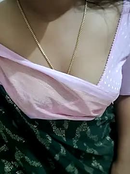 Ramya_456 live cam