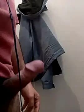 HornyBoy__2004 live cam
