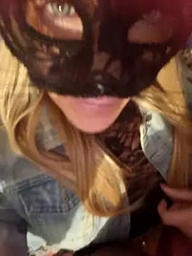 Libertine6259 live cam on Stripchat