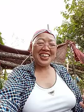 Agnes-baby live cam