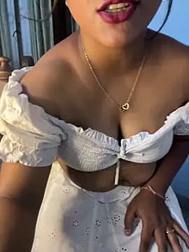 shivani099 live cam