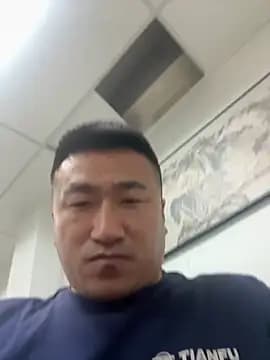 Cunzhangshibage02 live cam
