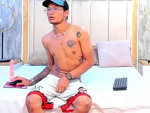 Damian_Garciaa live cam