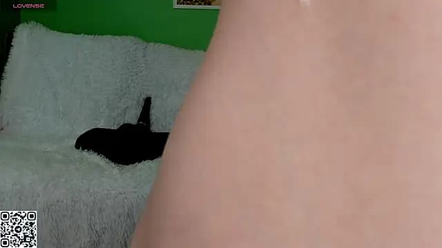 NightBloss live cam