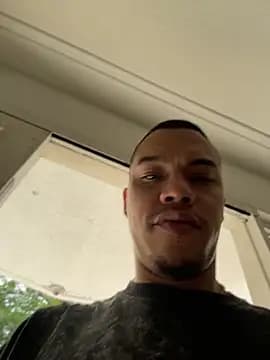 AlphaMasterXxx live cam