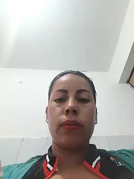 _andrea30 live cam