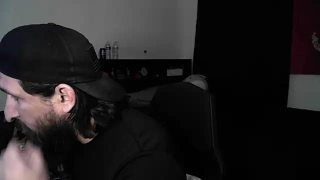 DevilPup75_ live cam