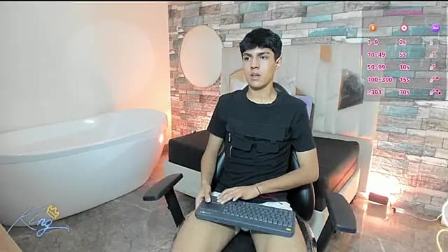 Damian_tay live cam