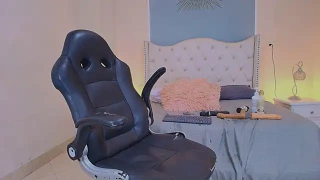 elizabeth_santos1 live cam