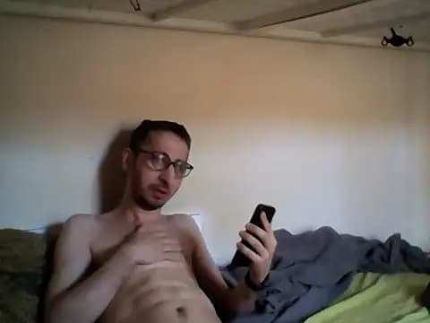 HoundingIniquity live cam