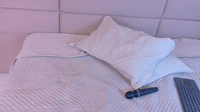 ZoehAngel live cam