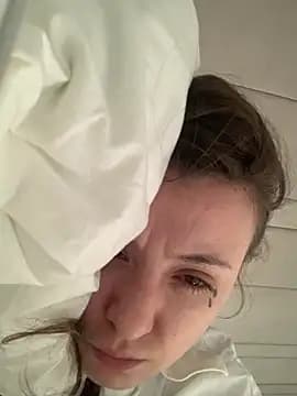 bunnythetailor live cam