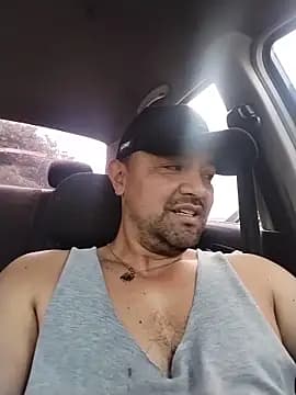 AlejoMoretti live cam