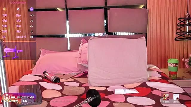 MiaTorres4 live cam
