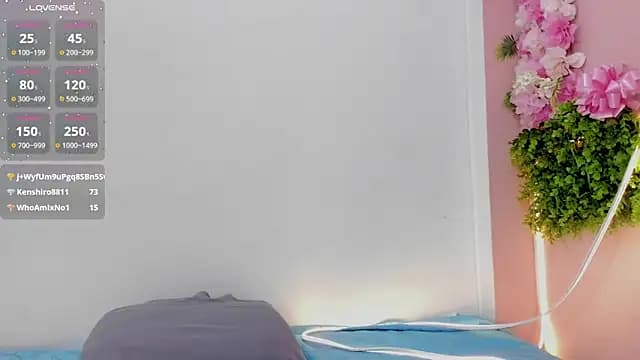 Mikasa_Horny live cam