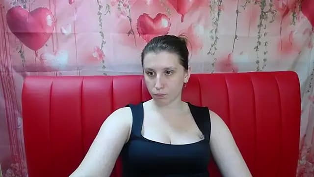 LilianaShine live cam