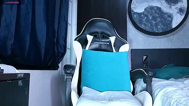 the_dog_lian live cam