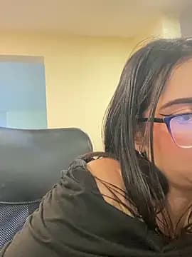 Kloe_Novoa live cam