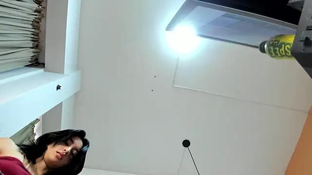 ValkaVega live cam