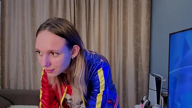 KimbraVietti live cam on Stripchat