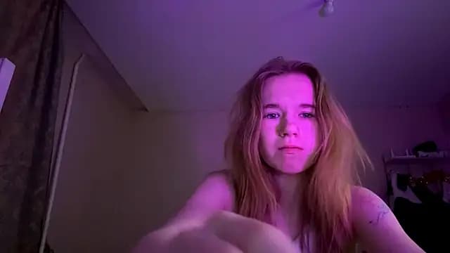 LeomaJee live cam