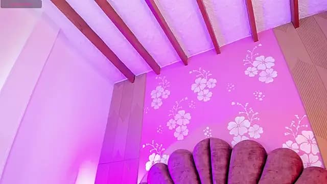 violetsmith1_ live cam