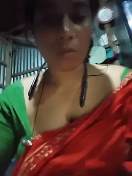 Curvy_Rhea live cam