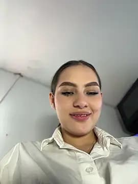 Megann_Rousee live cam