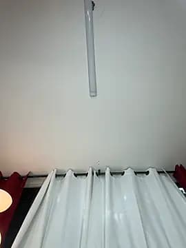 Lila-pinkky live cam