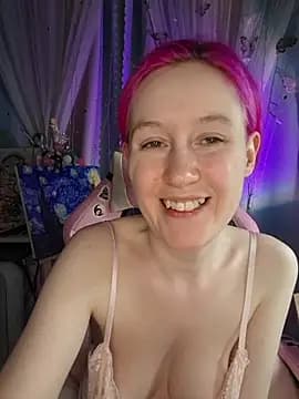 Fuzzy_Unicorn live cam