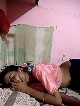 Desipari_777 live cam
