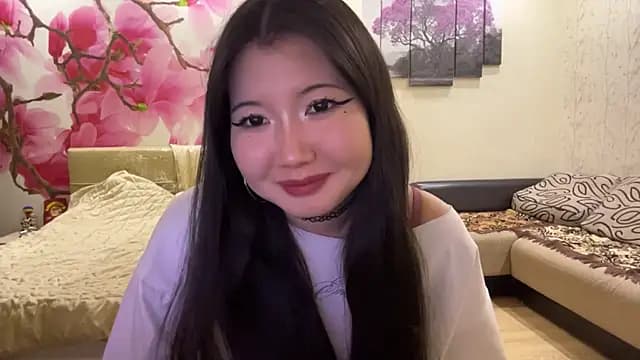 MaeRaads live cam