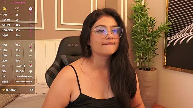 Madison_Flame live cam
