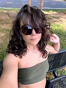BaileyMFox live cam