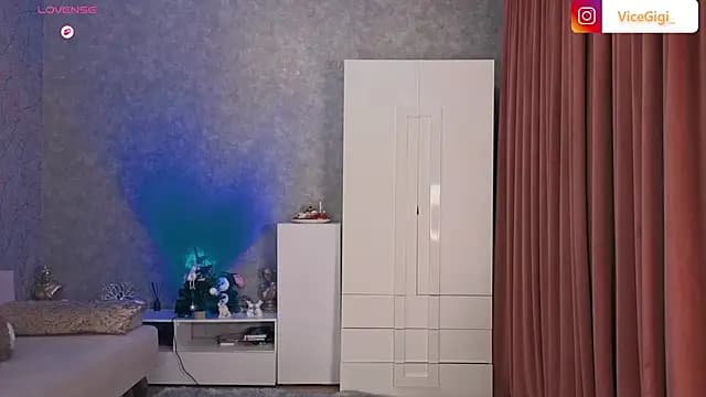 your_bunnygirl live cam