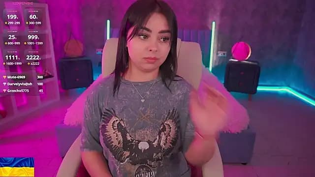 SusieWood live cam