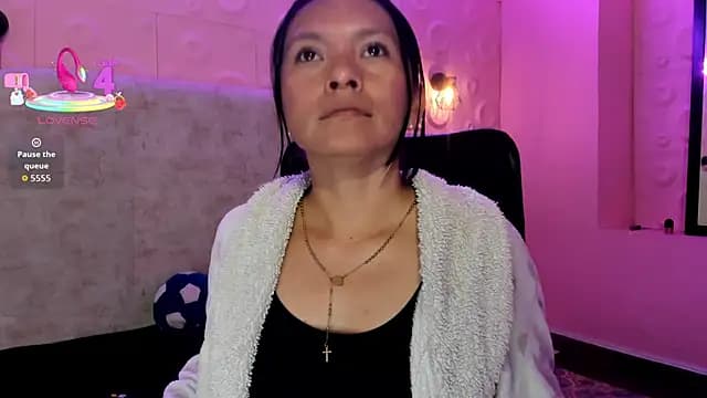 Chloe16_ live cam