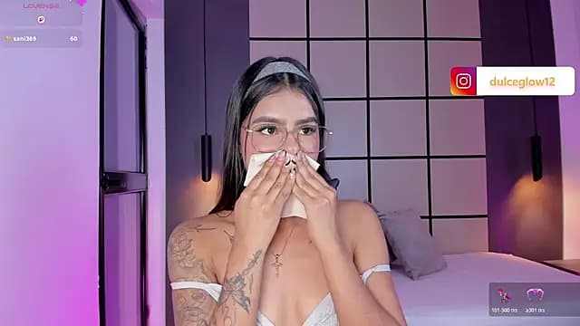 dulce_glow_ live cam