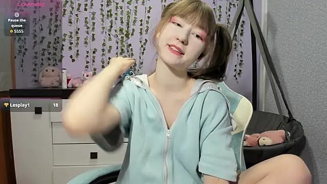 Yoonhee_ki live cam
