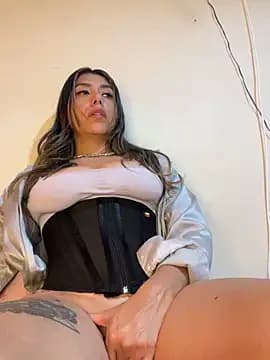 stefanyqueen69 live cam