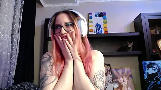 hentaiwaifu live cam