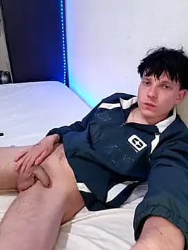 ShyAndrey live cam