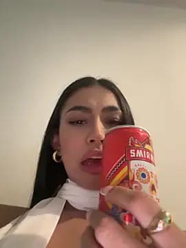 maddy_bronw_ live cam