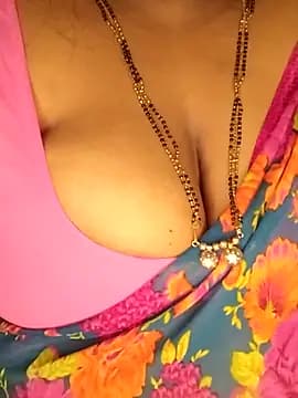 Divyahoty live cam