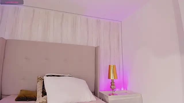 emmiily_z live cam