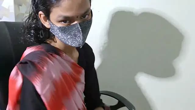 Shiuli_b live cam