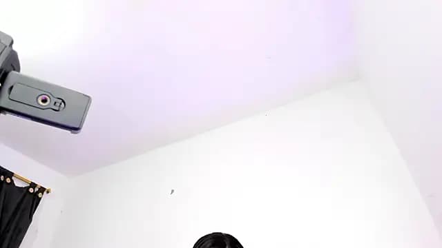 ashanty_b5 live cam on Stripchat