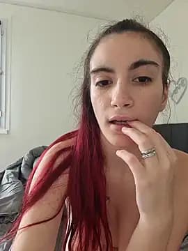 MichouxXxx live cam