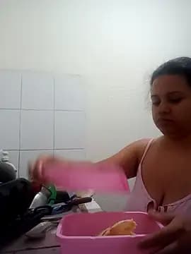 _Miaaleon live cam